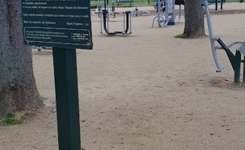 Espace libre d'activité physique de plein air