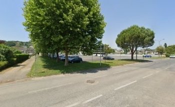 carpool area