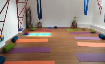 Yoga aérien Hatha yoga Metiss'yoga