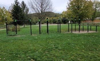 Parc de street workout - Champ - fleuri