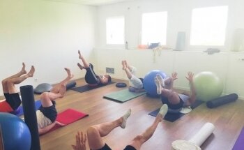 Pilates et stretching - Céline BEKA - Aix en Provence
