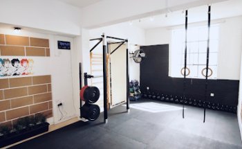 Gym Locomotive - specialist personal training and one-to-one yoga