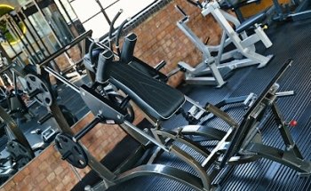 Pure Muscles Gym