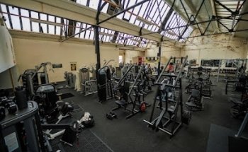 Muscle n Fitness Gym