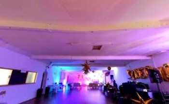 Globe Community Gym
