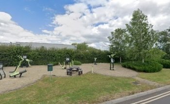 Outdoor Gym (free)