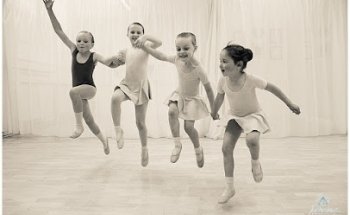Laura Sandham School Of Dance