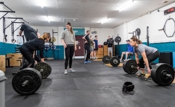 Ensemble Fitness and Weightlifting Club