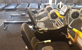 Rhinos Gym And Fitness Centre