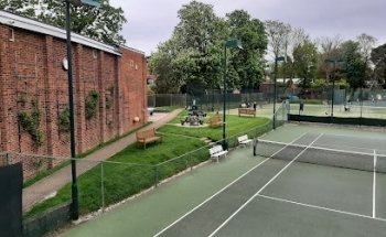 Finchley Manor Tennis Squash & Health Club