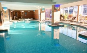 Barracuda Leisure Club