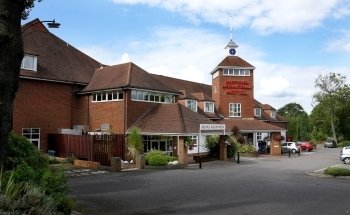 Potters International Hotel