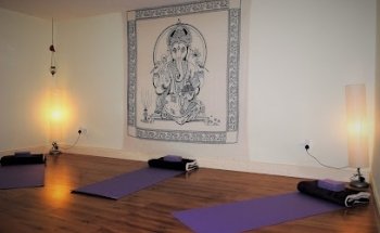 Cha's Yoga