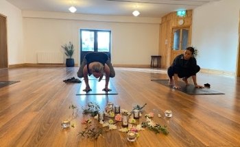Niya Yoga Studios