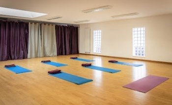 Sacred Lotus Yoga