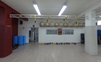 Boom fitness club