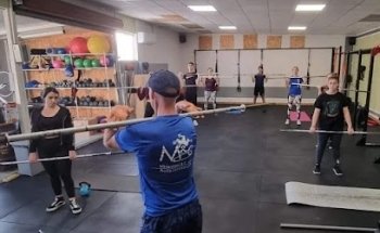 D Five - Box cross training