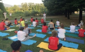 yoga centro yoga Scuola di BKS IYENGAR scuola yoga