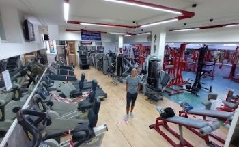 Palestra Steel Body Center