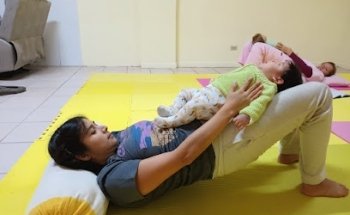 Nacer y Crecer Con Amor