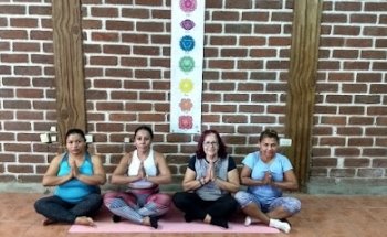 Centro de Yoga y Masajes SHAKTI Manzanillo