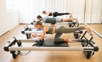 Pilates Reformer Studio
