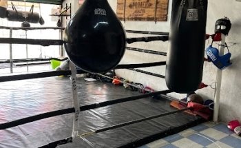 El primer asalto