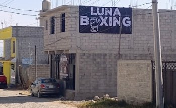 LUNA BOXING
