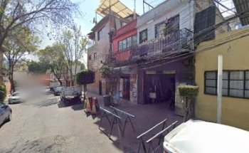 Entrenamiento Deportivo, Medicina Física, Control De Peso y Defensa Personal