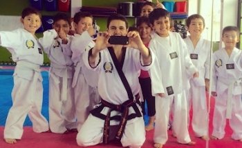 TAE KWON DO MDK REVOLUCION