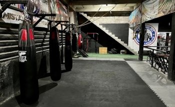 TEAM VALDEZ MUAYTHAI BOXING GYM