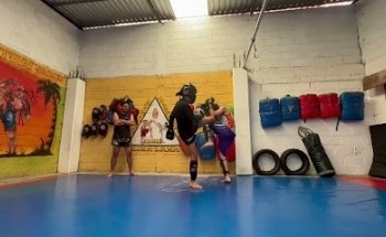 Lima-lama y Muay Thai Jaimes