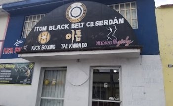 ITOM Black Belt Instituto Tae Kwon Do Olímpico De México