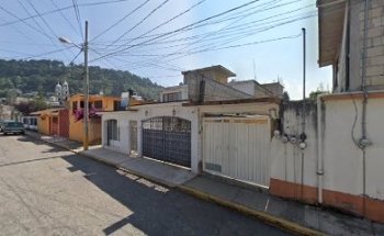 Alberca Santa María