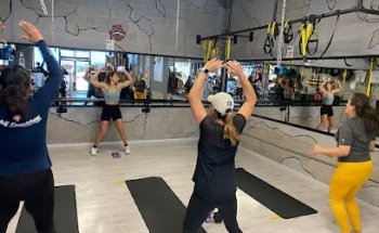 MK muscle komfort fitclub
