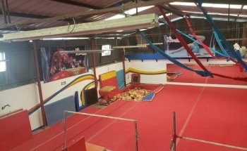 AKROBIC GYM 2.0 Suc. Revolución