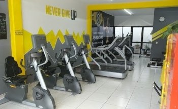 Iron Gym Zac
