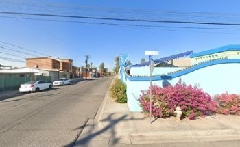 Aqua Natación y Terapia Fisica