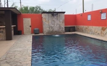 ALBERCA SAN ROBERTO
