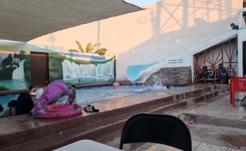 Alberca Edén de los Patos