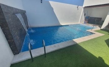 Terraza con alberca