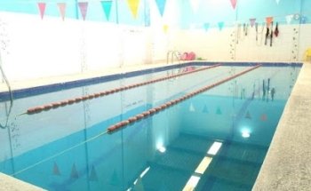 Escuela de Natación Perla
