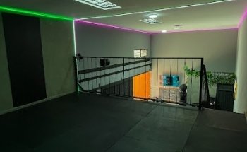 Dleon Fitness Studio