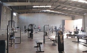 Universal fitnes club