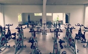 SPINNING