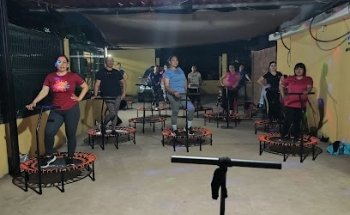 Zumba Con Paola (Fitness y mas )