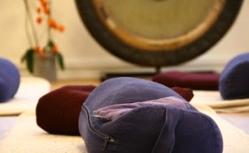 iYoga