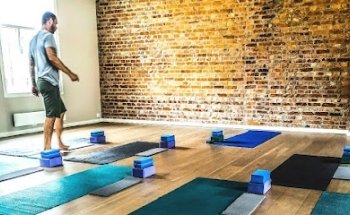 KM Yoga