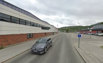 Bailine Harstad