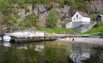 Helleneset
